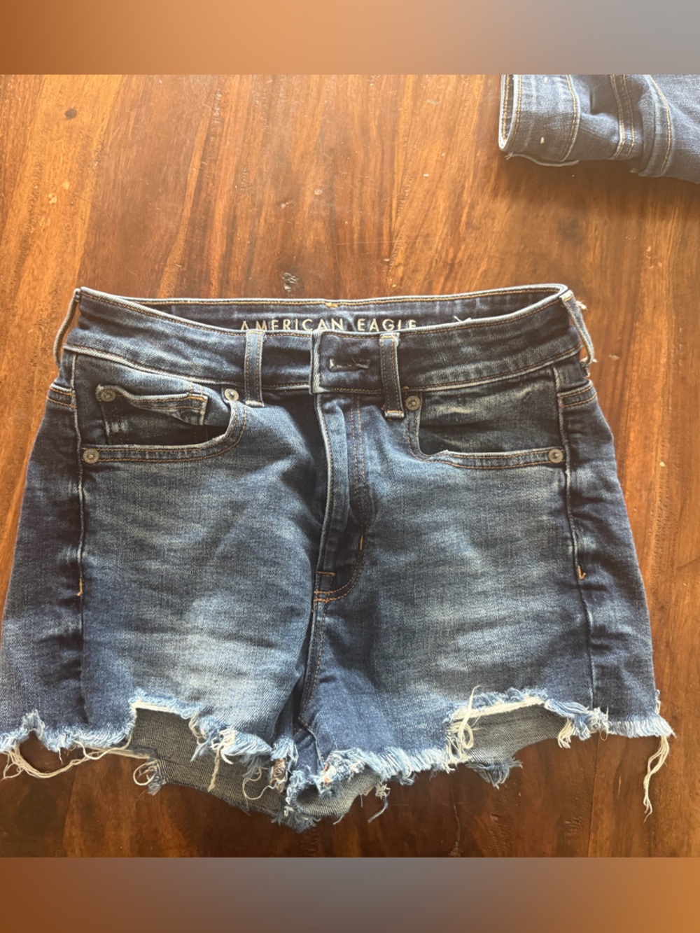 American Eagle high-rise Shorty, dark wash, Jean shorts